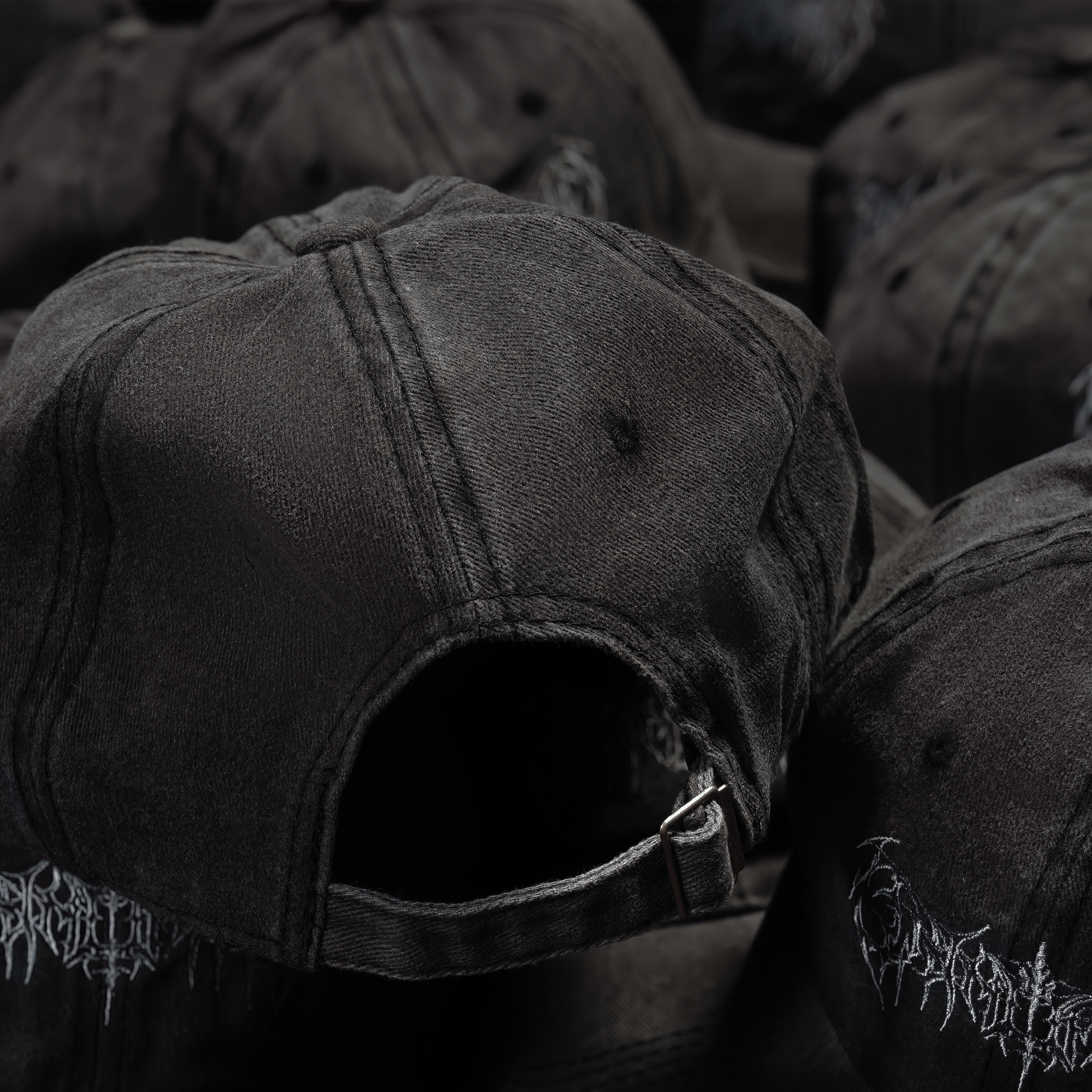 The Dust Born - Gym Dark - Cap - 
